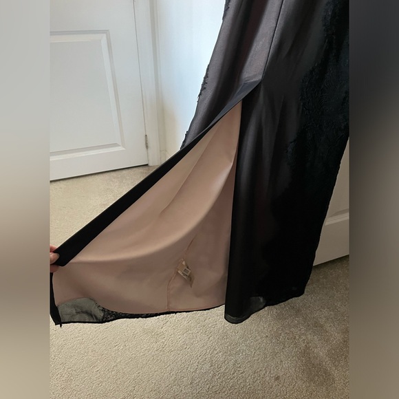 Ted Baker | Hanya Strapless Black Blush Lace Gown | Size US 6 - Picture 9 of 13